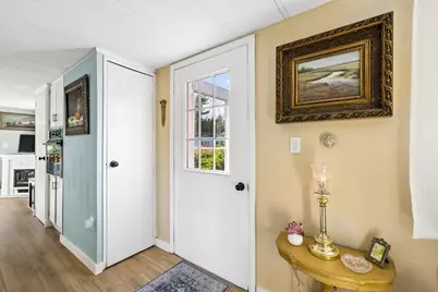 28 Washington Park, Carver, MA 02330 - Photo 3
