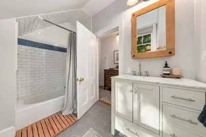 137 Fort Hill St, Hingham, MA 02043 - Photo 23