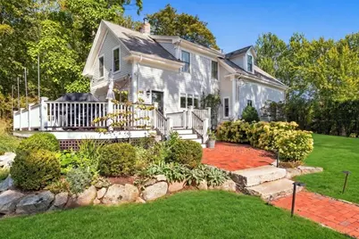 137 Fort Hill St, Hingham, MA 02043 - Photo 3
