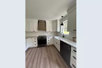 519 Old County Rd, Holland, MA 01521 - Photo 19