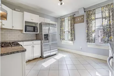 34 Parkwood Street, Springfield, MA 01108 - Photo 5