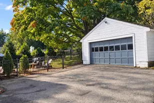 54 Whitehall Rd, Amesbury, MA 01913 - Photo 5