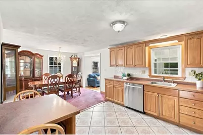 2040 Central St, Stoughton, MA 02072 - Photo 15