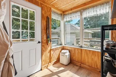 300 Parkland Ave, Lynn, MA 01905 - Photo 27