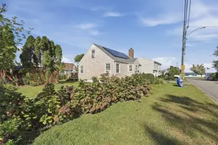 25 Bellevue St, New Bedford, MA 02744 - Photo 33