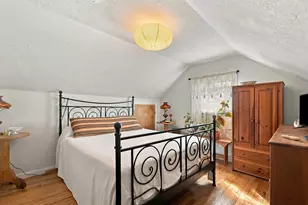 25 Bellevue St, New Bedford, MA 02744 - Photo 17
