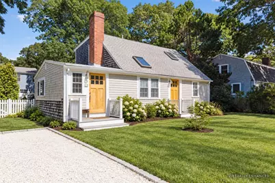 14 Nickerson Street, Falmouth, MA 02536 - Photo 1