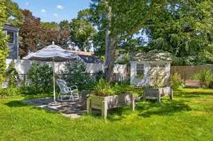 14 Nickerson St, Falmouth, MA 02536 - Photo 37