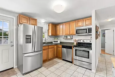 49 Wheelock Street, Oxford, MA 01540 - Photo 9