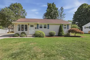 49 Wheelock St, Oxford, MA 01540 - Photo 1
