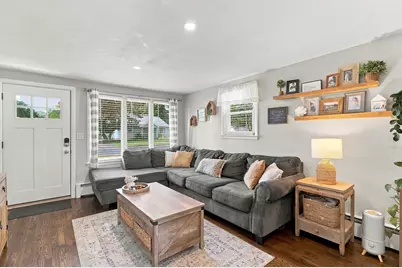 49 Wheelock Street, Oxford, MA 01540 - Photo 5
