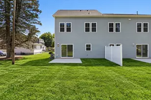 65 Wales St, Taunton, MA 02780 - Photo 27