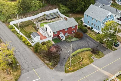 411 Newport Road, Hull, MA 02045 - Photo 3