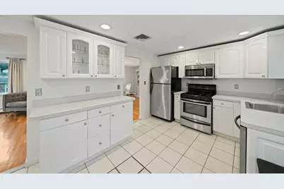 113 New Haven St, Boston, MA 02132 - Photo 7
