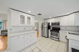 113 New Haven St, Boston, MA 02132 - Photo 7