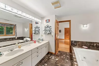 48 Hickory Dr, Worcester, MA 01609 - Photo 27