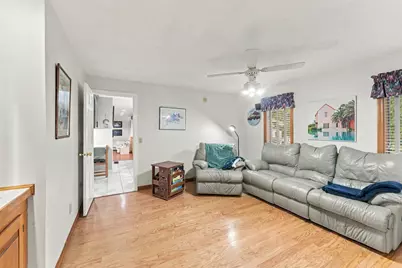 48 Hickory Dr, Worcester, MA 01609 - Photo 15