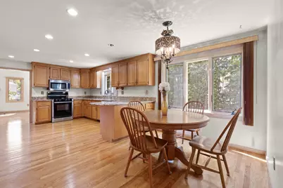 109 Hampton Rd, Sharon, MA 02067 - Photo 3