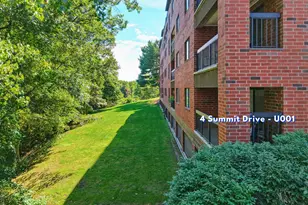 4 Summit Dr, Reading, MA 01867 - Photo 3