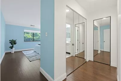 4 Summit Dr #001, Reading, MA 01867 - Photo 33