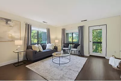 4 Summit Dr #001, Reading, MA 01867 - Photo 11