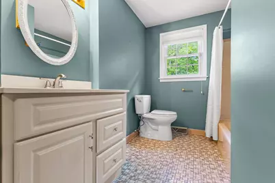 8 Roaen Dr, Chelmsford, MA 01863 - Photo 13