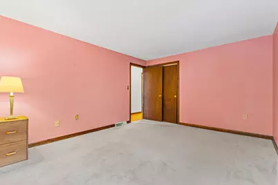8 Roaen Dr, Chelmsford, MA 01863 - Photo 17