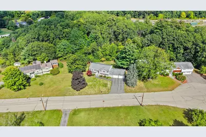 8 Roaen Dr, Chelmsford, MA 01863 - Photo 37