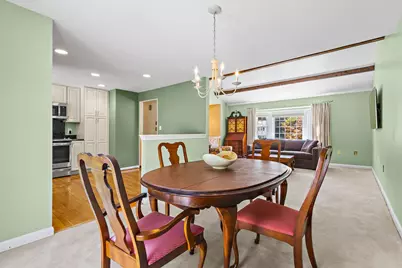8 Roaen Dr, Chelmsford, MA 01863 - Photo 7