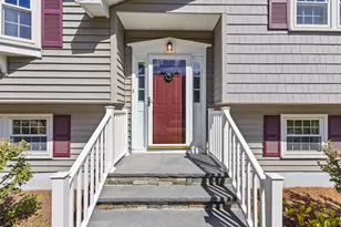 8 Roaen Dr, Chelmsford, MA 01863 - Photo 3