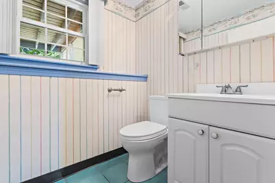 8 Roaen Dr, Chelmsford, MA 01863 - Photo 23