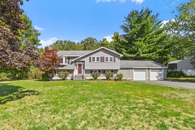 8 Roaen Dr, Chelmsford, MA 01863 - Photo 1