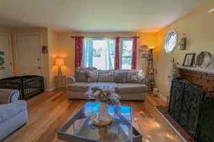 19 Anawan St, Brockton, MA 02302 - Photo 11
