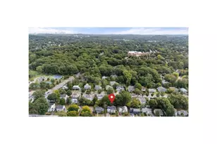 138 Winchester St, Newton, MA 02461 - Photo 23
