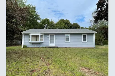 114 Folsom Ave, Somerset, MA 02726 - Photo 1