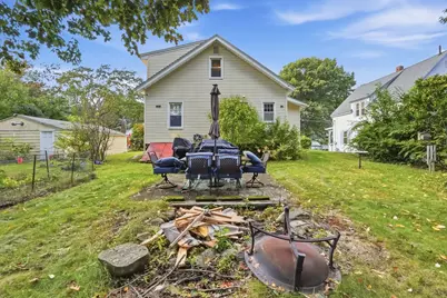 55 Clover St, Worcester, MA 01603 - Photo 27