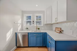 266 Governors Ave, Medford, MA 02155 - Photo 9