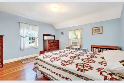 219 Laurel Street, Melrose, MA 02176 - Photo 21