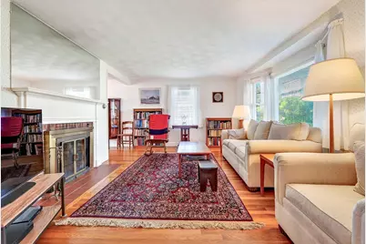 219 Laurel Street, Melrose, MA 02176 - Photo 5