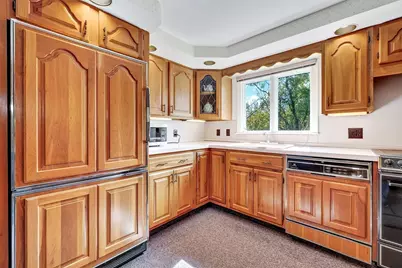 219 Laurel Street, Melrose, MA 02176 - Photo 17