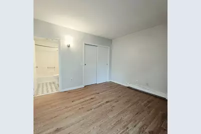 15 Albertina St #1L, Quincy, MA 02169 - Photo 5