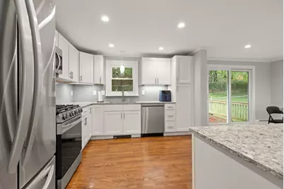 182 Summer St, Maynard, MA 01754 - Photo 9