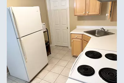 13 Park Street #C, Mansfield, MA 02048 - Photo 5