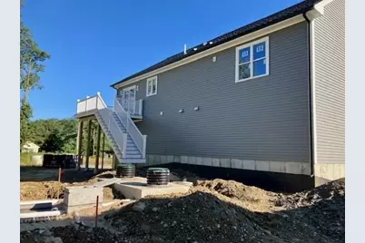 17 Lynch Way, Swansea, MA 02726 - Photo 3
