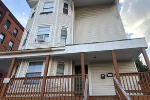 4 Preston St, Worcester, MA 01610 - Photo 1