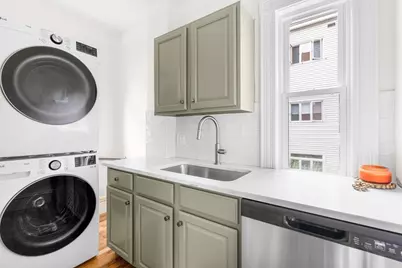 9 Prospect Hill Ave #1, Somerville, MA 02143 - Photo 3
