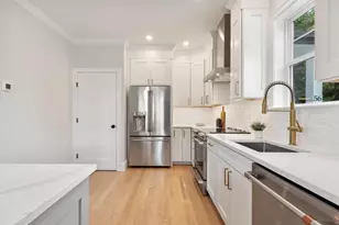 56 Cypress St, Watertown, MA 02472 - Photo 3