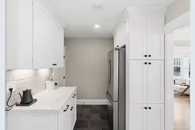 10 Governor Road, Arlington, MA 02474 - Photo 23