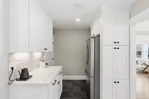 10 Governor Rd, Arlington, MA 02474 - Photo 23