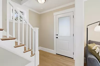 10 Governor Road, Arlington, MA 02474 - Photo 5